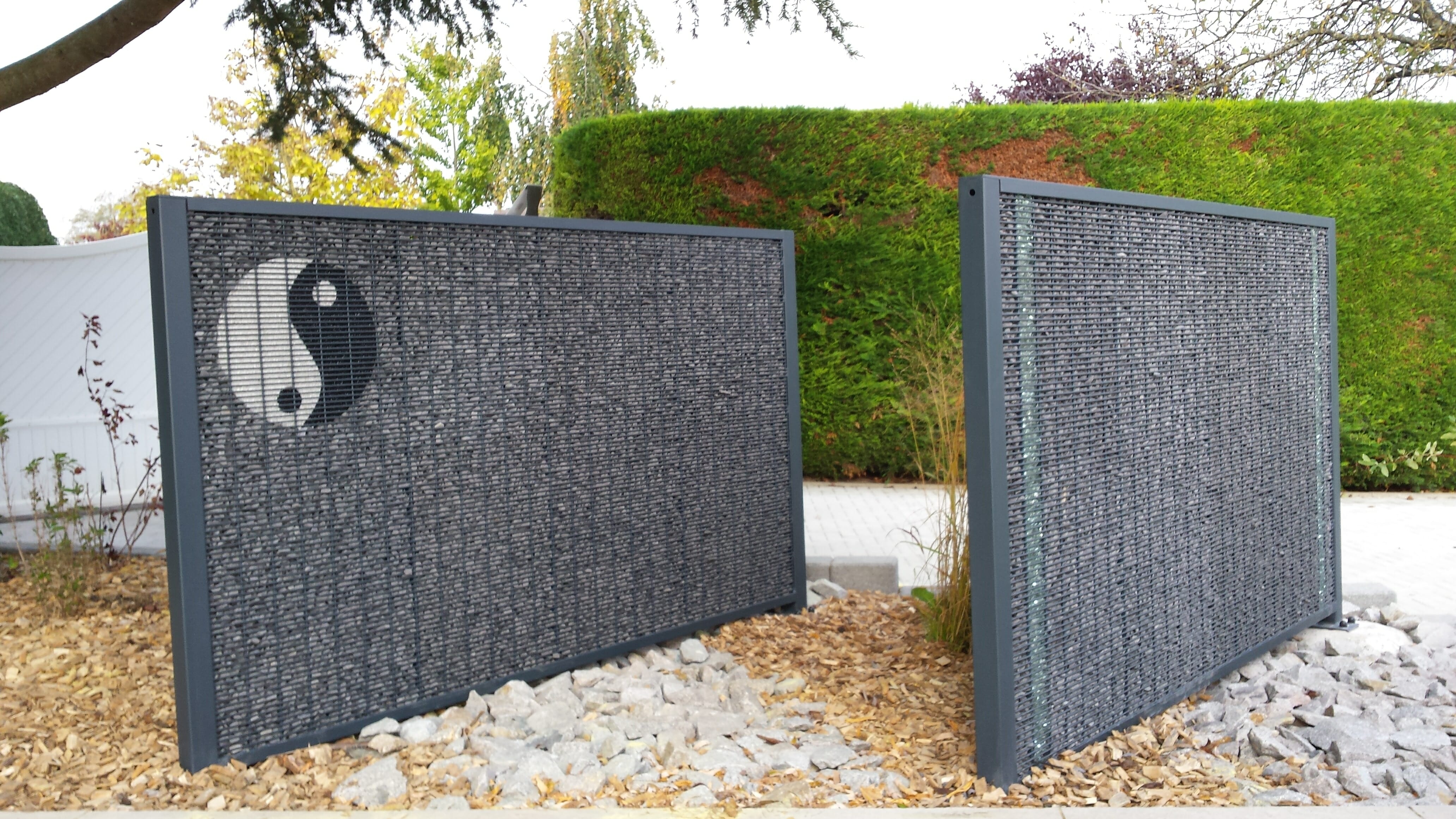 gabions yin et yang